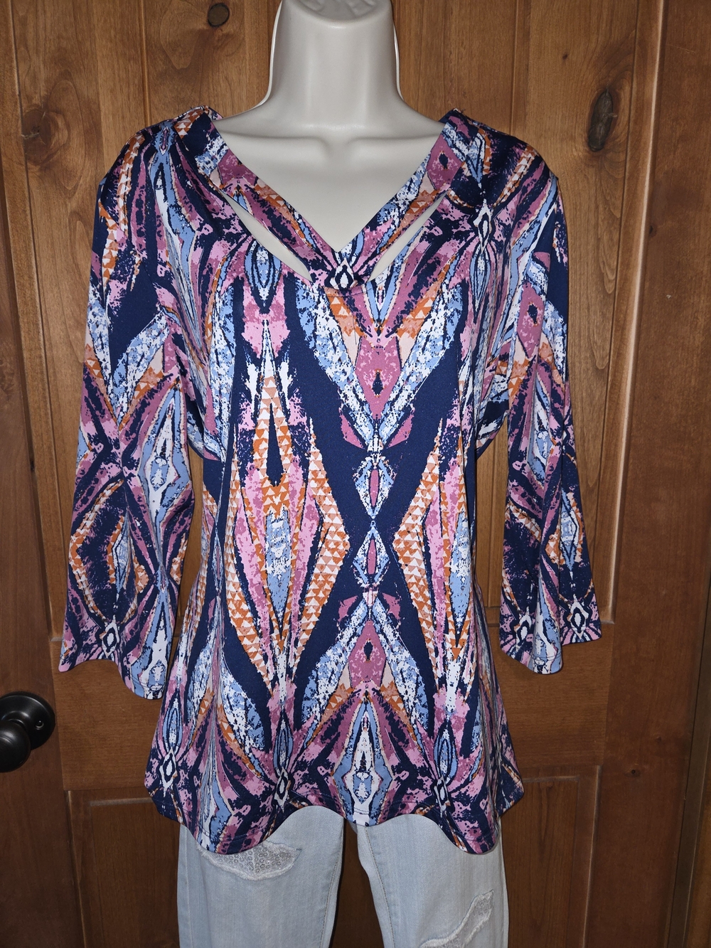 new directions Navy Multi-Color V-Neck Geometric Tunic